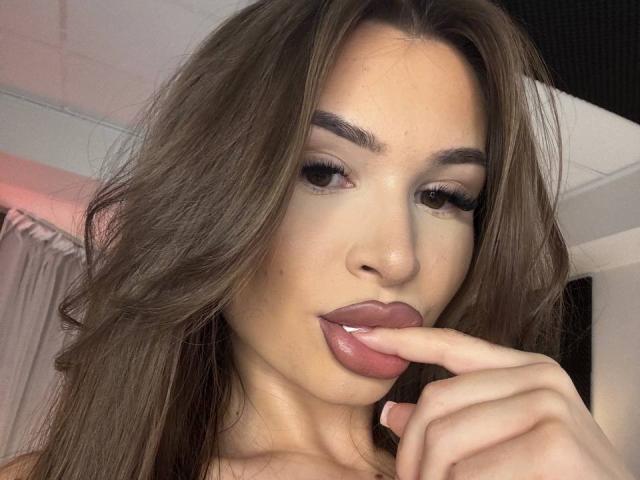 KyssaraPlay - Live porn &amp; sex cam - 29300390