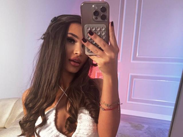 KyssaraPlay - Live sex cam - 29300639