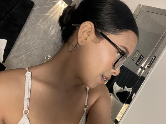 ChloeVixen - Live porn &amp; sex cam - 29303597