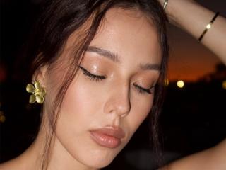 См. подробные сведения о модели JaneWow