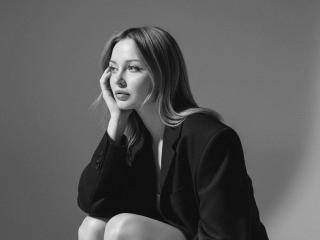 См. подробные сведения о модели AnnamariaVillarin