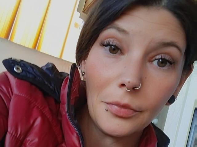 Nina94-hot - сексуальная веб-камера в реальном времени - 29306585