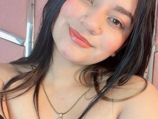 См. подробные сведения о модели NicolleVisconte