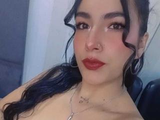 Ver la ficha detallada de KiaraThomsomp