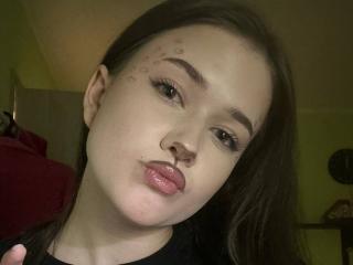 انظر إلى الملف المفصل لـ BerryZegarelli