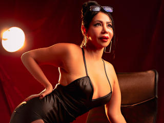 Ver la ficha detallada de HelenHard