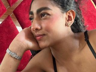 انظر إلى الملف المفصل لـ NatalyBlonder