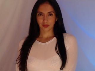 انظر إلى الملف المفصل لـ BelladonnaLips