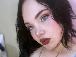 См. подробные сведения о модели AlayaWillow