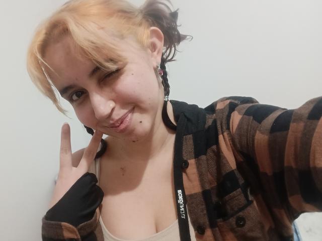 LadyAhri - Sexe cam en vivo - 29313035