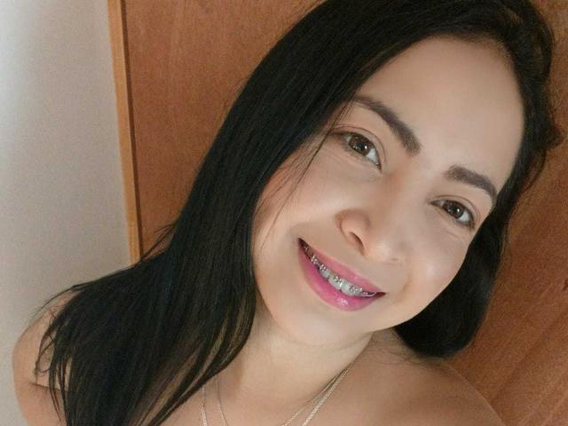 AlanaWest - Live porn &amp; sex cam - 29313185