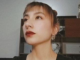 Obejrzyj kompletny profil AliRousse