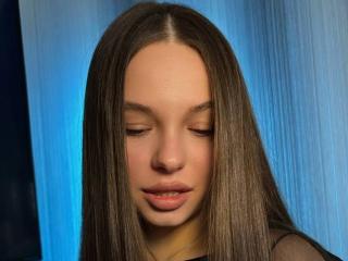 Obejrzyj kompletny profil CharlenaSable