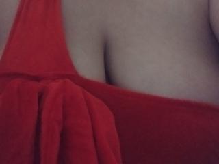 Obejrzyj kompletny profil DominaBlonddi