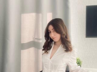 Obejrzyj kompletny profil SaraRosenbarger