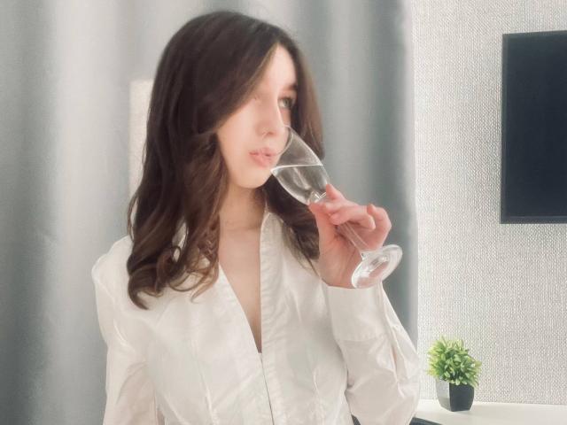 SaraRosenbarger - 라이브 포르노 &amp; 섹스 캠 - 29314886