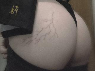 Obejrzyj kompletny profil AleneNghiem