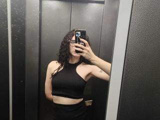 Obejrzyj kompletny profil NatoshaBurdine