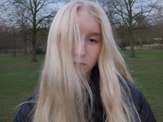 Obejrzyj kompletny profil HyacinthBellin