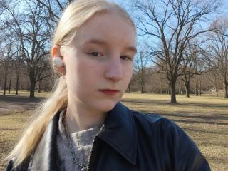 Obejrzyj kompletny profil HyacinthBellin