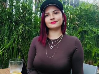 Lásd a KatherineToro teljes profilját