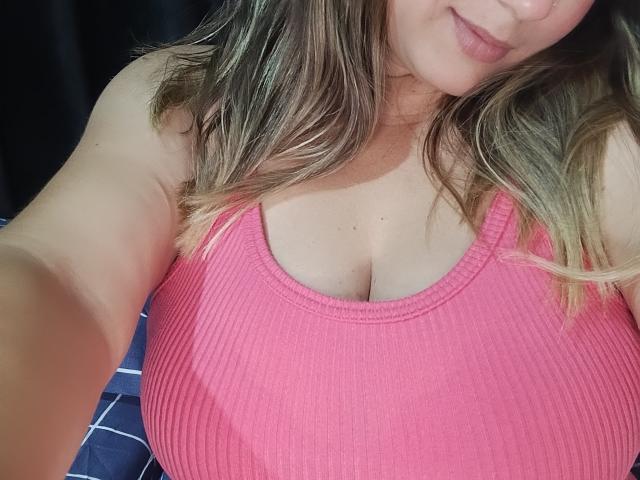 AlexaHotSeins - Live porn &amp; sex cam - 29318069