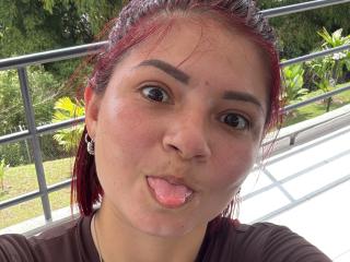 Lásd a KatherineToro teljes profilját