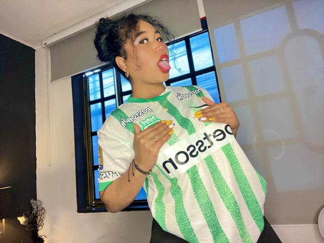 SophieSonyas - Live sex cam - 29318159