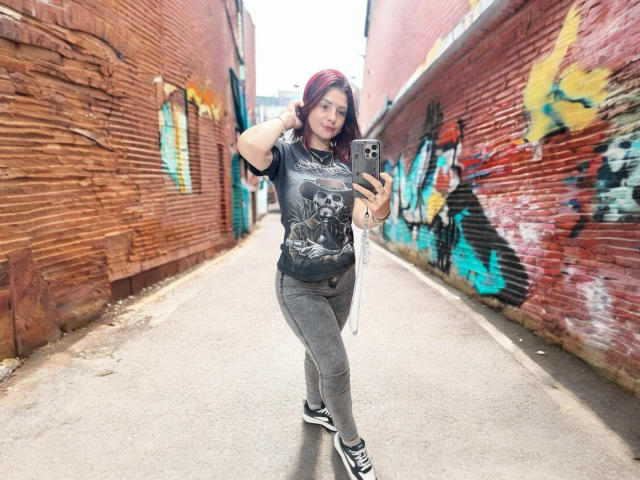 KatherineToro - сексуальная веб-камера в реальном времени - 29318318