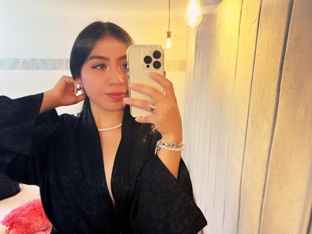 ZoeRedds - Live porn &amp; sex cam - 29318450