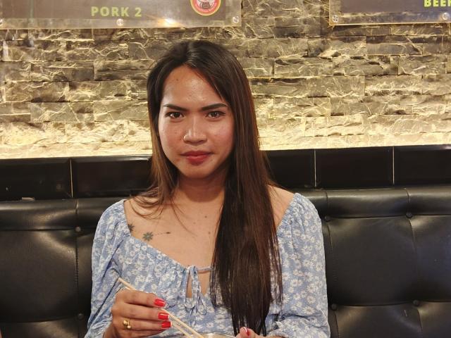 Gwensweetcum - сексуальная веб-камера в реальном времени - 29318693