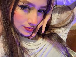 См. подробные сведения о модели AfroditaWild