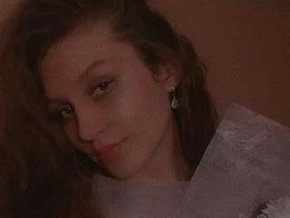 Lásd a CrisZiebell teljes profilját