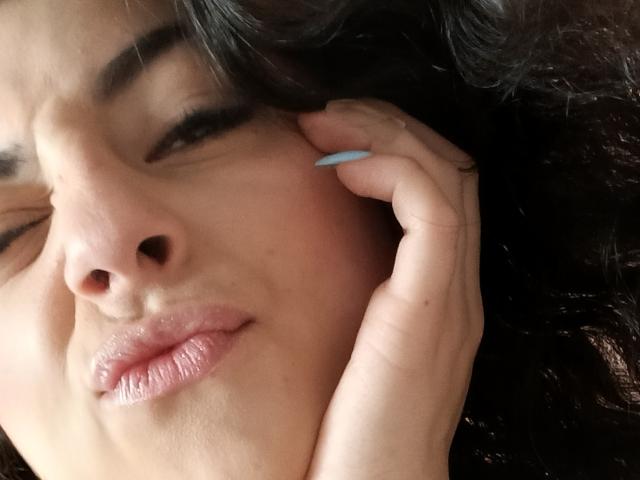 AnntonellaWatson - Sexe cam en vivo - 29320703