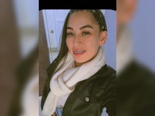 AlexaAdams'in detaylı sayfasını gör