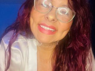 Lásd a MiaAmoretti teljes profilját