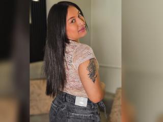 Ver la ficha detallada de AlexaAdams