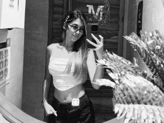 Ver la ficha detallada de IsabellaCrown