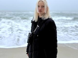 Ver la ficha detallada de CrystalHope