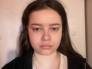 См. подробные сведения о модели LashaunDromgoole