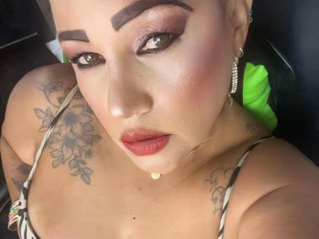 GianellaCox - Live porn &amp; sex cam - 29329955