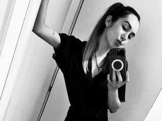 Ver la ficha detallada de AraiaSheri