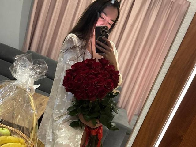 AraiaSheri - Live porn &amp; sex cam - 29330015