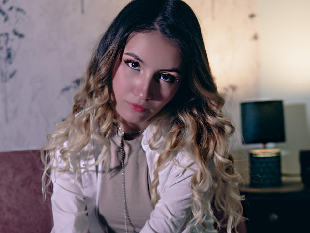 LilaLaurent - Live porn &amp; sex cam - 29331758