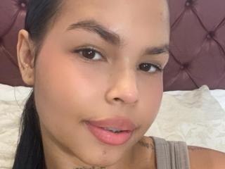 См. подробные сведения о модели KaelisNoire