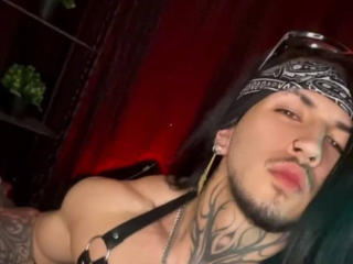 Ver la ficha detallada de TheHotMaster