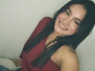 Yksityiskohtaiset tiedot mallista MiiaPalmer