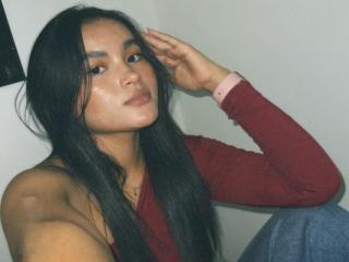 Yksityiskohtaiset tiedot mallista MiiaPalmer