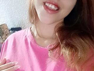 См. подробные сведения о модели AngeliqueGirard