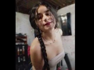 Yksityiskohtaiset tiedot mallista AmberLuxefg